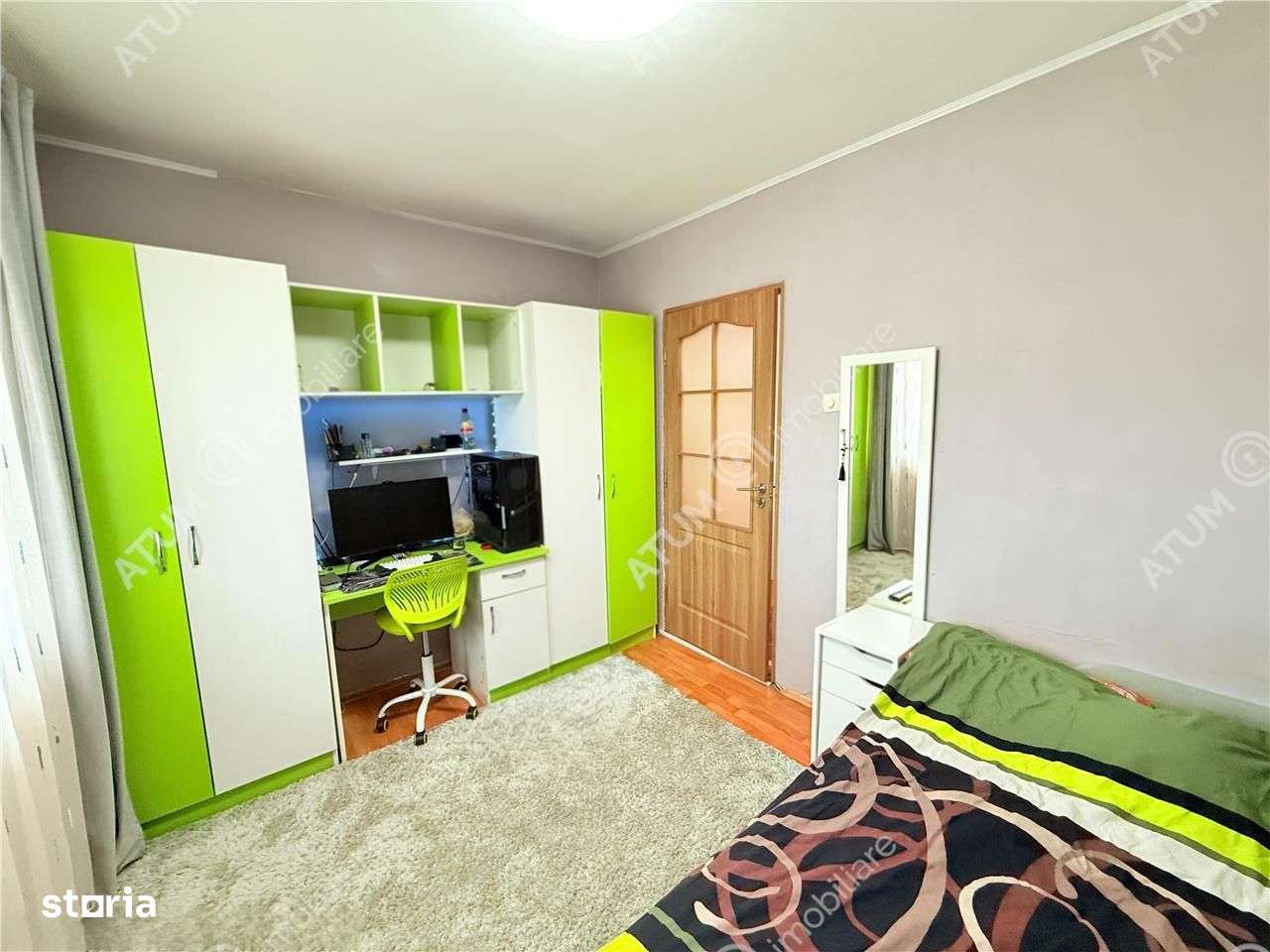Apartament cu 3 camere decomandate 63 mp utili camara si debara-5