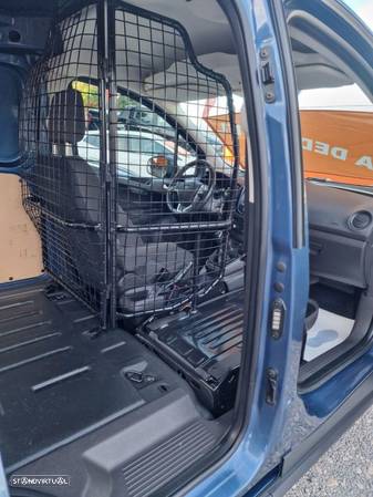 Ford transit courier - 23