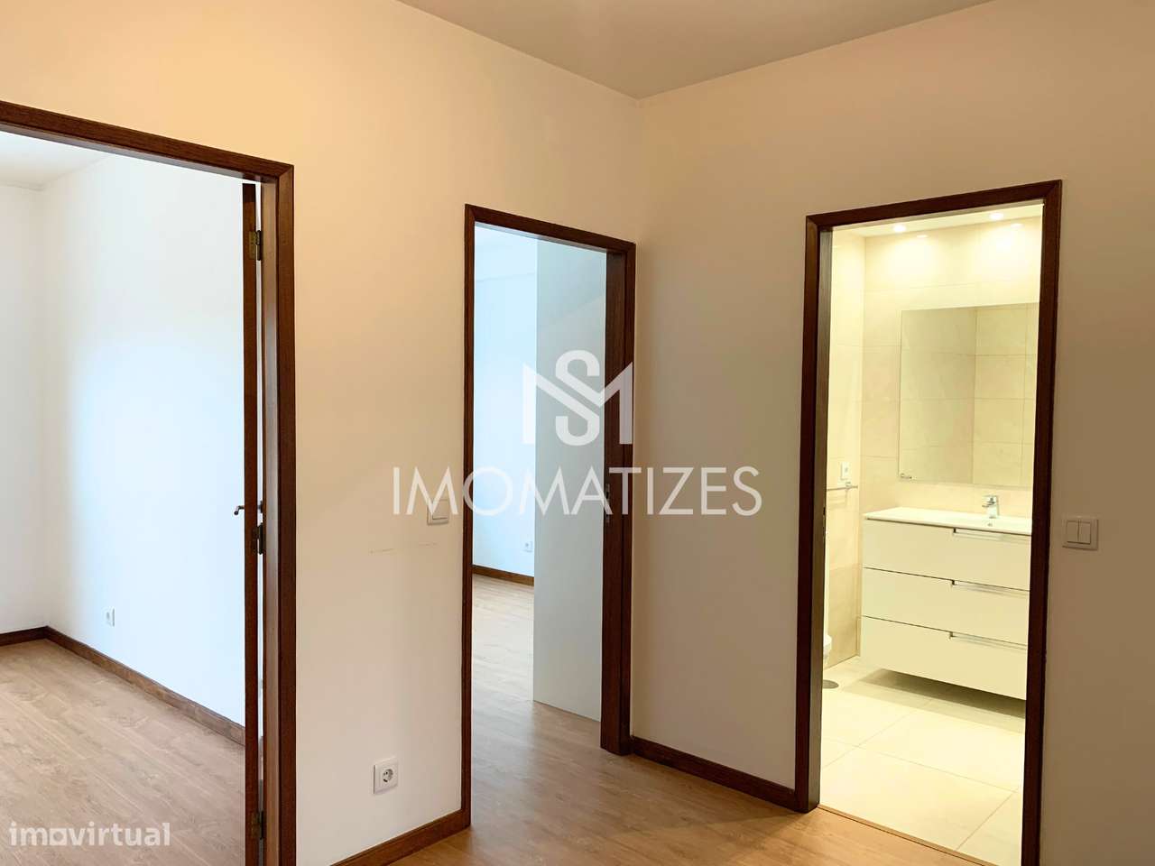 Apartamento T3 com Garagem e Terraço – Ramalde, Porto-27