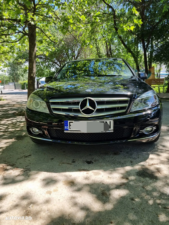 Mercedes-Benz C - 3