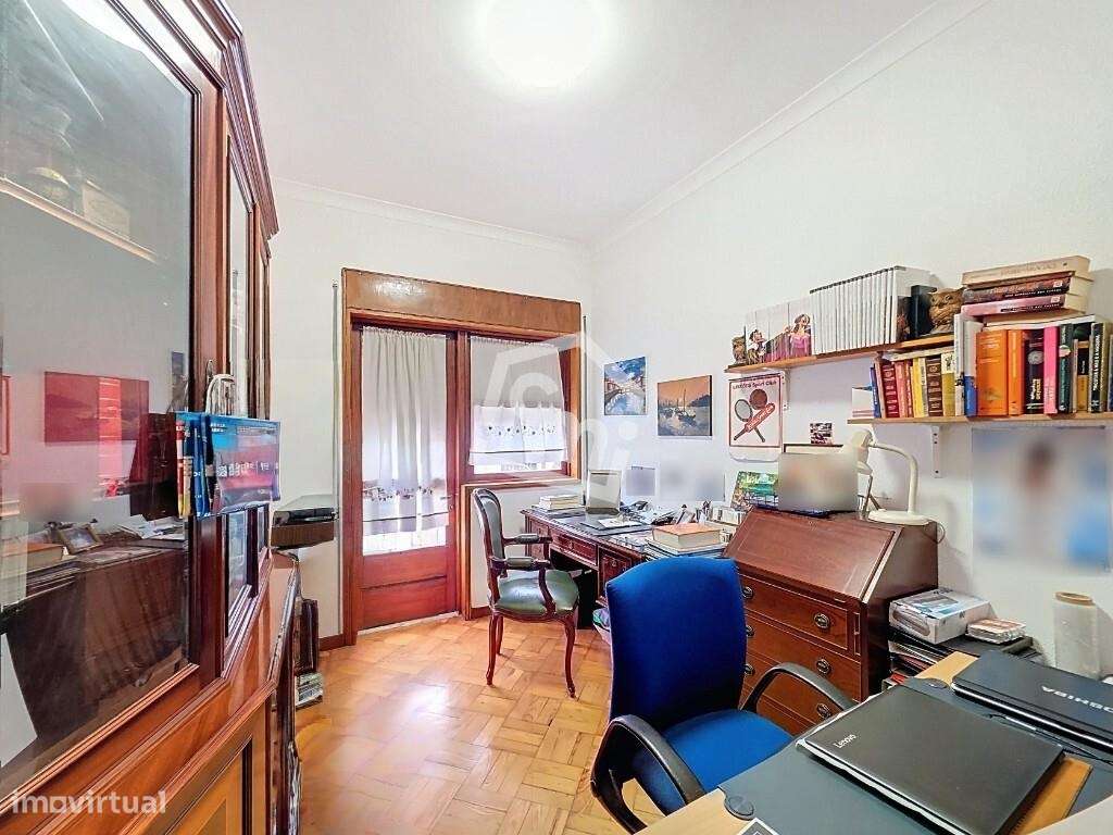 T4 com Garagem Box | 3 Frentes | 4 Varandas | Matosinhos Sul-25