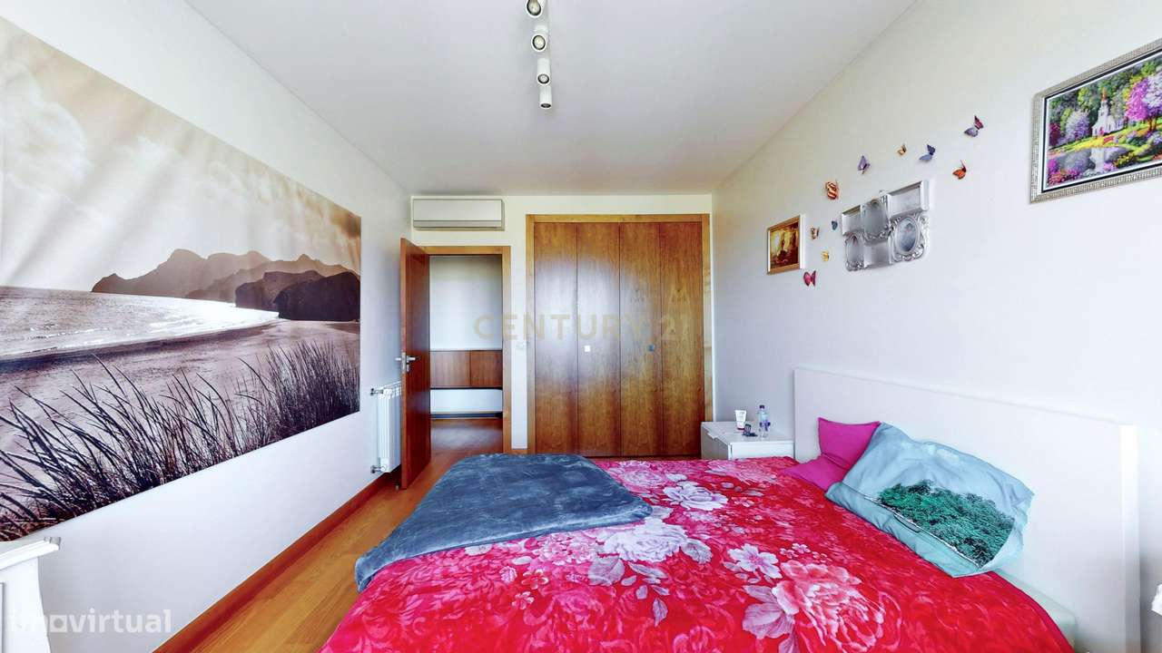 Apartamento T4 no Infantado de excelência, conforto e vista sobre a le-27