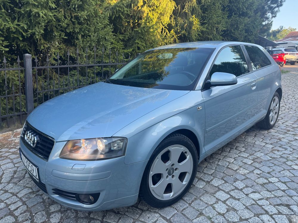 Audi A3 8P (2003-2012) 2.0 FSI Attraction Tiptronic 2003