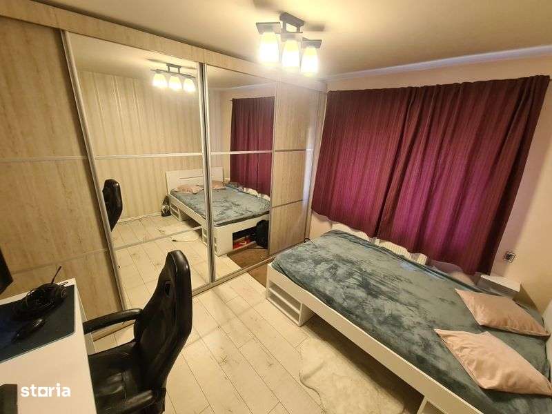 Vand Apartament 83 mp , garaj , 2 locuri de parcare - Imagine principală: 5/8