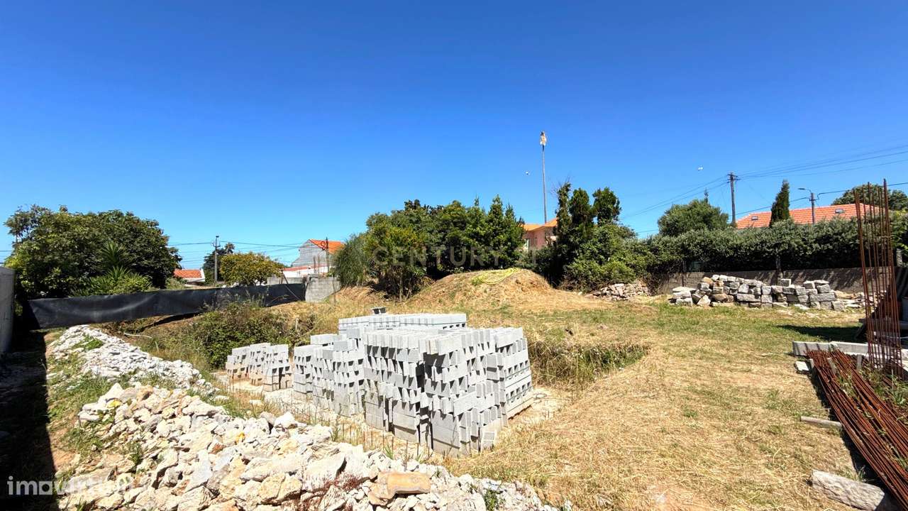 Moradia para Remodelação com Projeto Aprovado em São Félix da Marinha--34