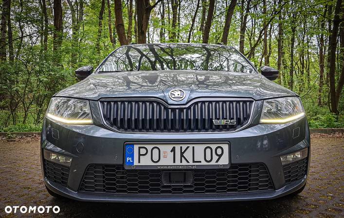 Skoda Octavia 2.0 TDI 4x4 RS DSG - 2