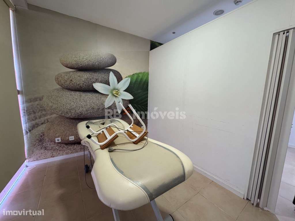 Loja com 109,80 m2 situada no centro do Entroncamento - Grande imagem: 3/30