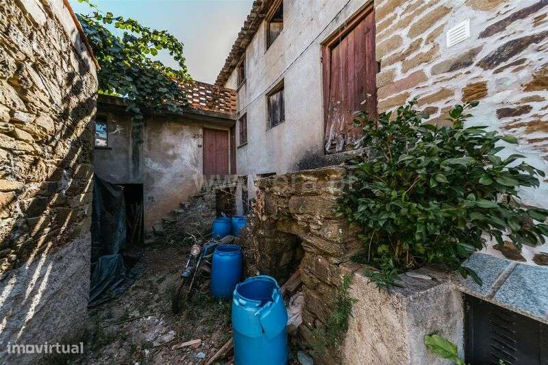 Moradia em Banda T2 / Covilhã, Casegas - Grande imagem: 1/14