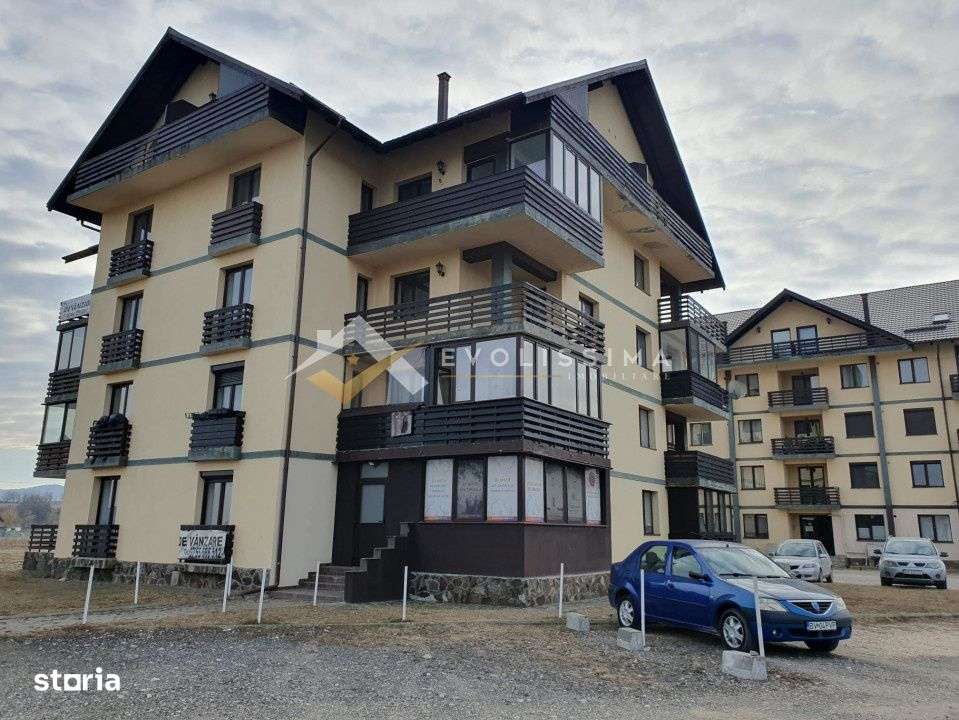 Apartament de trei camere la intrare in Bran-0