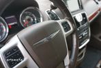 Chrysler Town & Country 3.6 Limited - 8