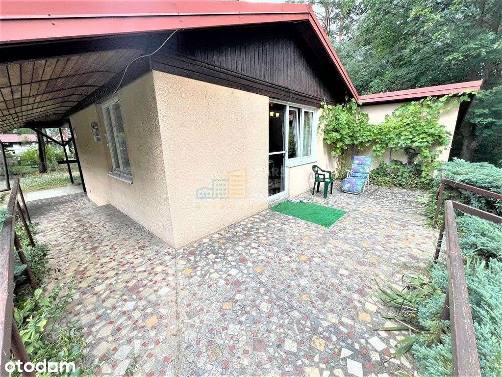 Urocza działka z domkiem - Wola Karczewska-6