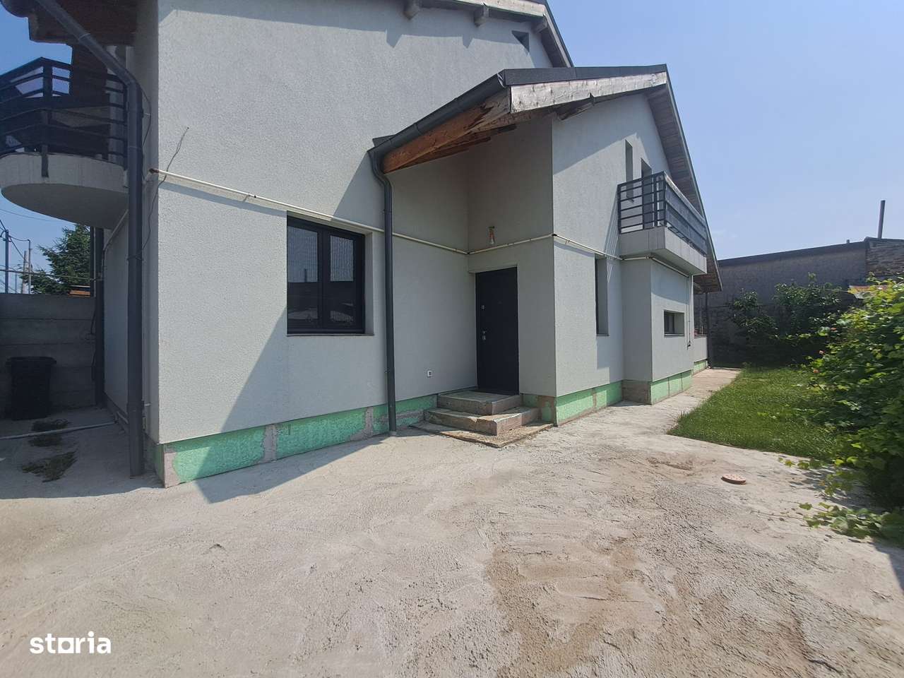 Casa individula la 900m fata de metrou Aparatorii Patriei - Imagine principală: 4/20