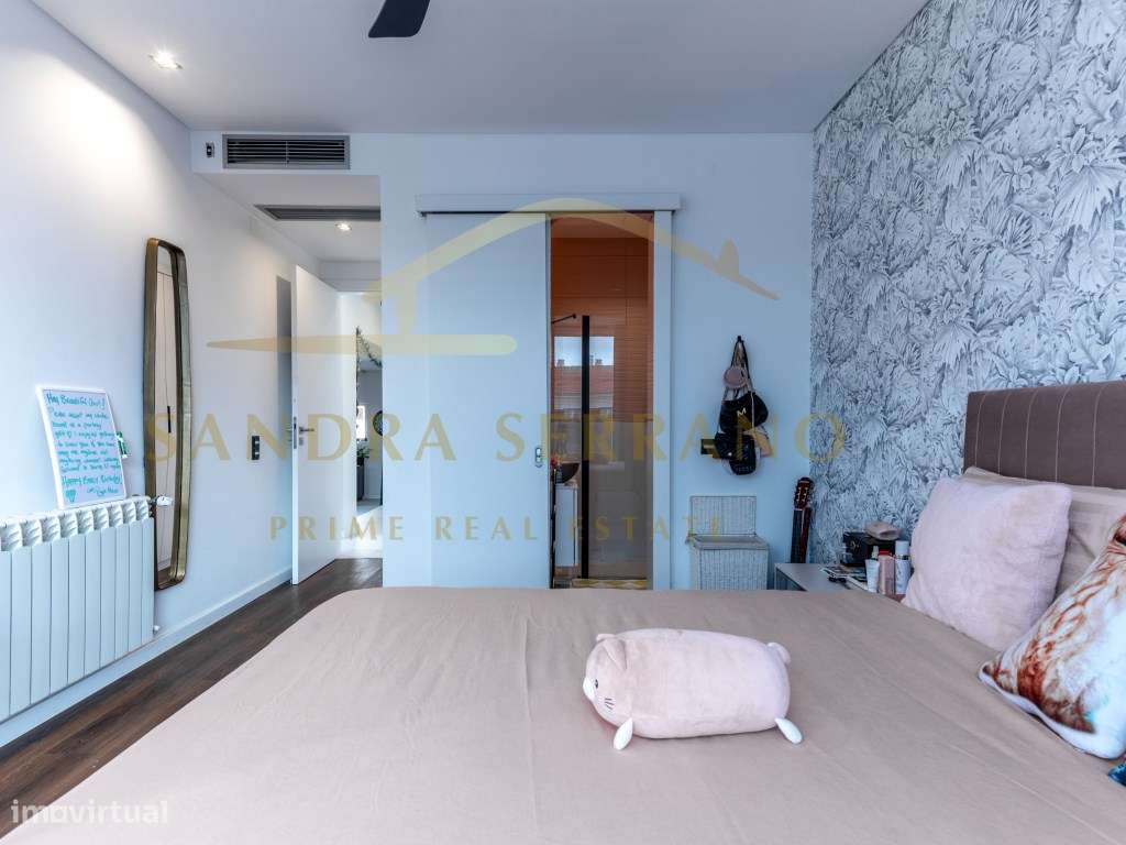 Moradia de arquitetura contemporânea com 5 Suítes-57