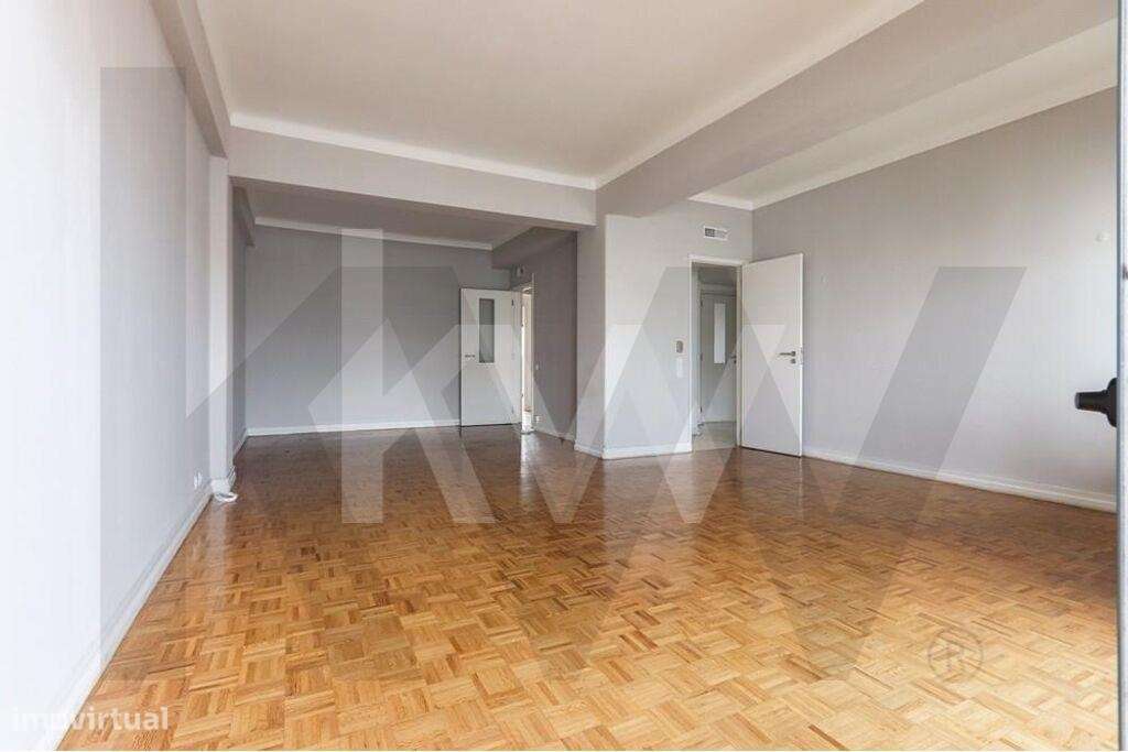 T4 Penthouse de 170m2 com vista panorâmica na Av dos Estados Unidos da - Grande imagem: 4/42