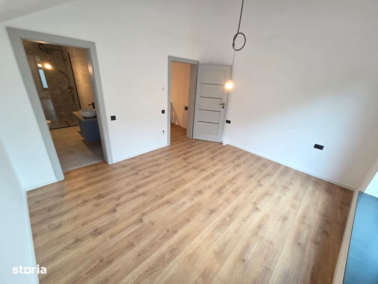 Duplex nou cu 4 camere de închiriat în Gruia - Imagine principală: 5/12