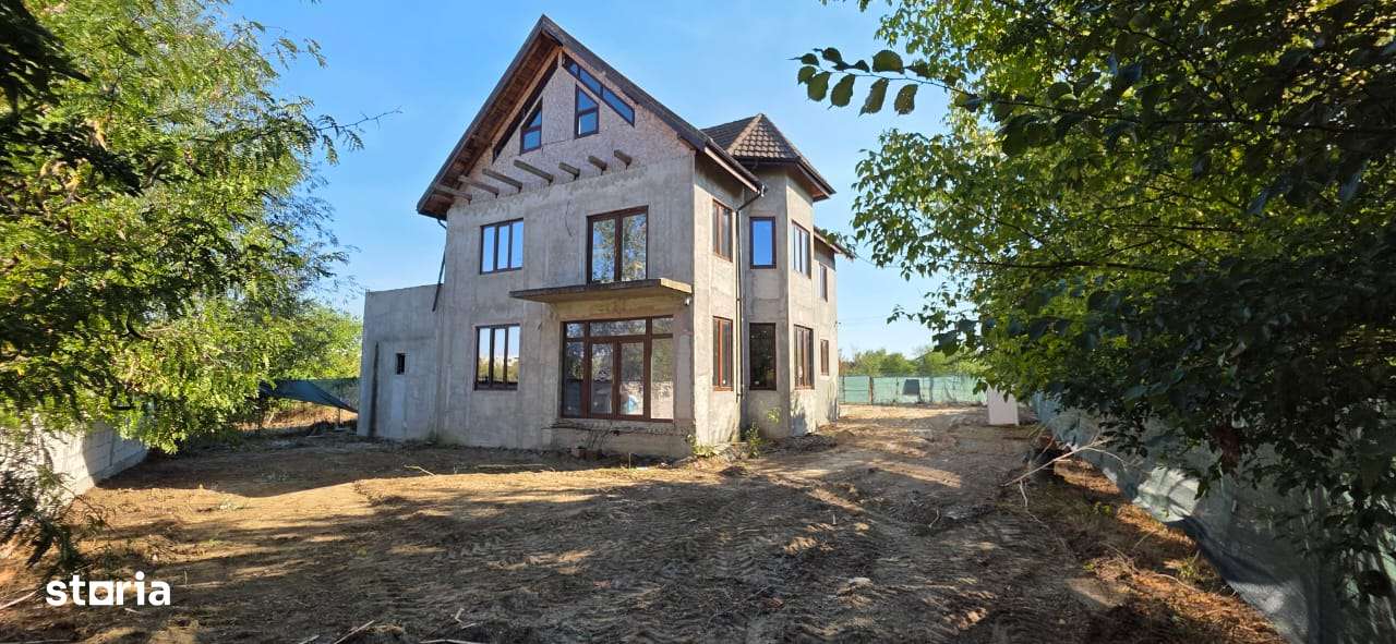 Casa individuala/ 1 Decembrie/ langa DE85 - Imagine principală: 2/5