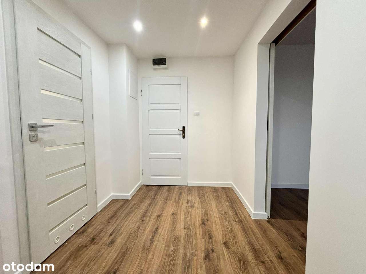 Mieszkanie gotowe do zamieszkania w centrum- widok na Zamek-7