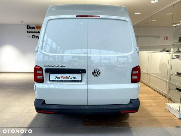 Volkswagen Transporter - 7