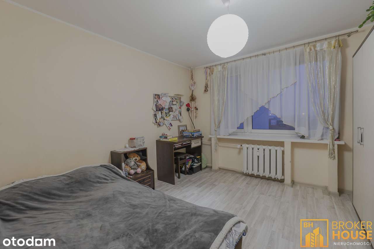 Mieszkanie z balkonem- świetna lokalizacja ul. Ozimska-5