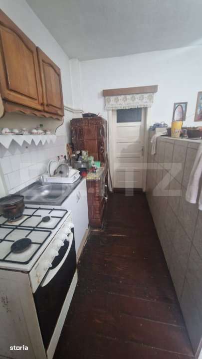 Casa in inima Rasnovului , 5 camere teren 400 mp individuala , intabul - Imagine principală: 2/17