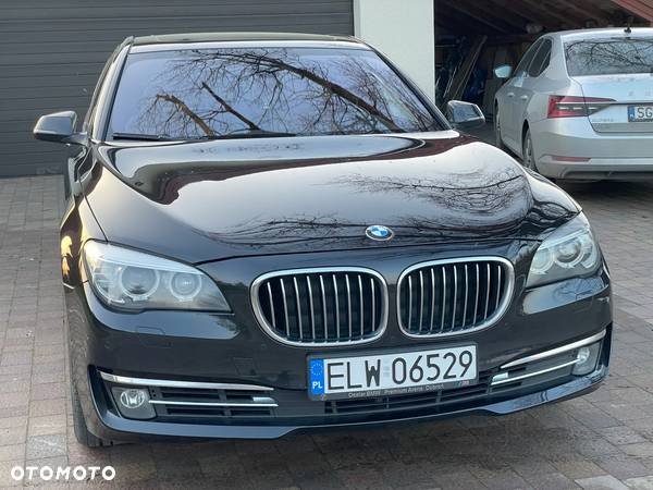 BMW Seria 7 750d xDrive - 4