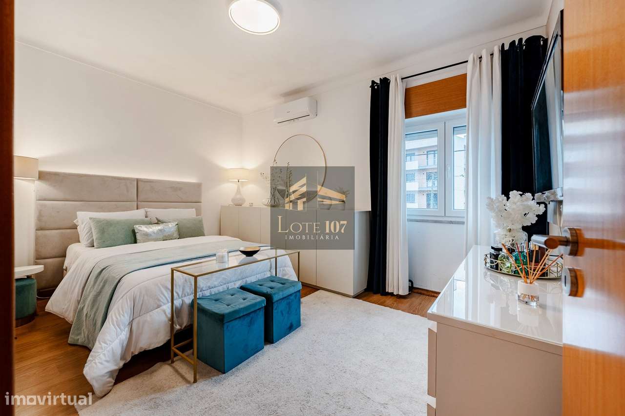 Apartamento T2 Remodelado em Pinhal Novo-22