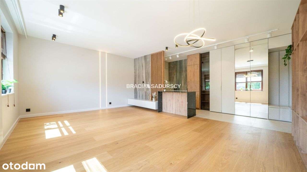 Wola Justowska apartament z miejscem postojowym-18