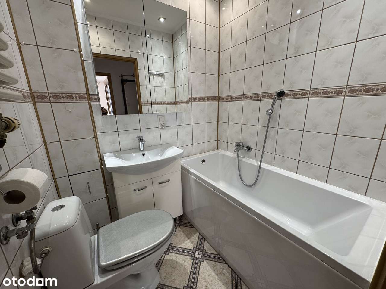 Mieszkanie w samym centrum Siemianowic Ślaskich-16