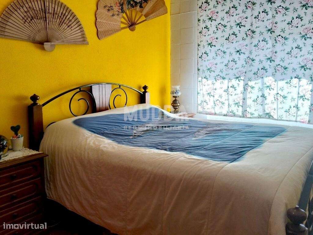 T2 Duplex no coração de Caldas da Rainha  Luz, espaço e autenticidade-9