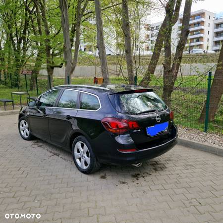 Opel Astra 2.0 CDTI ENERGY - 7