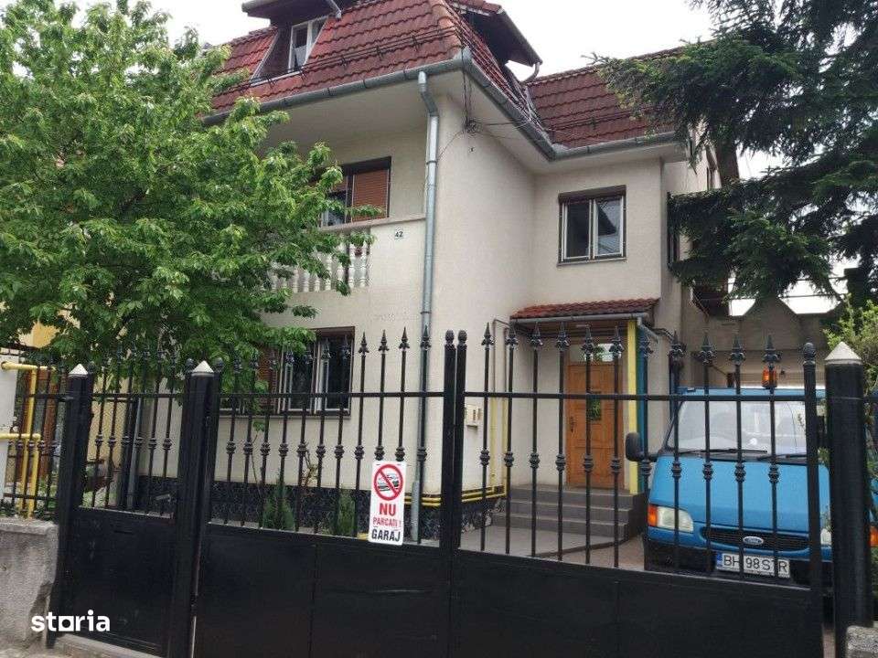 Casa de vanzare in cartierul Gheorgheni - Imagine principală: 1/5
