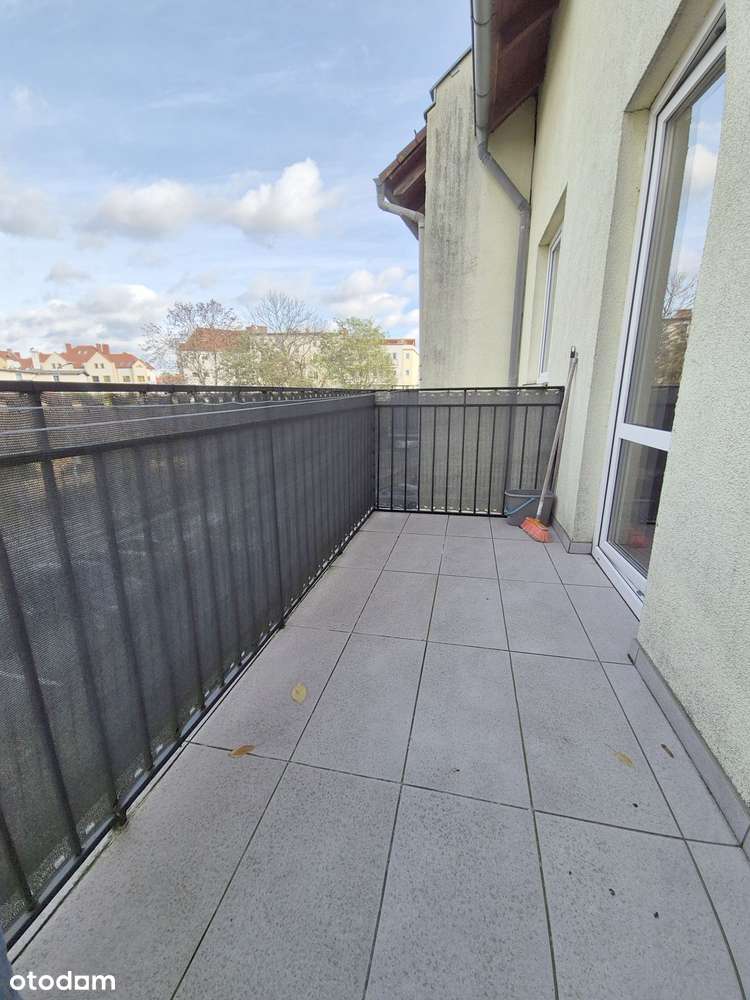 mieszkanie 64 m2 dobra lokalizacja– 3 pokoje, balkon,miejsce postojowe-6