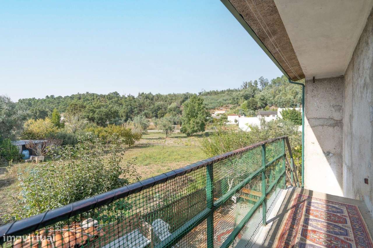 Moradia T3 - C/ terreno - Grande imagem: 4/27