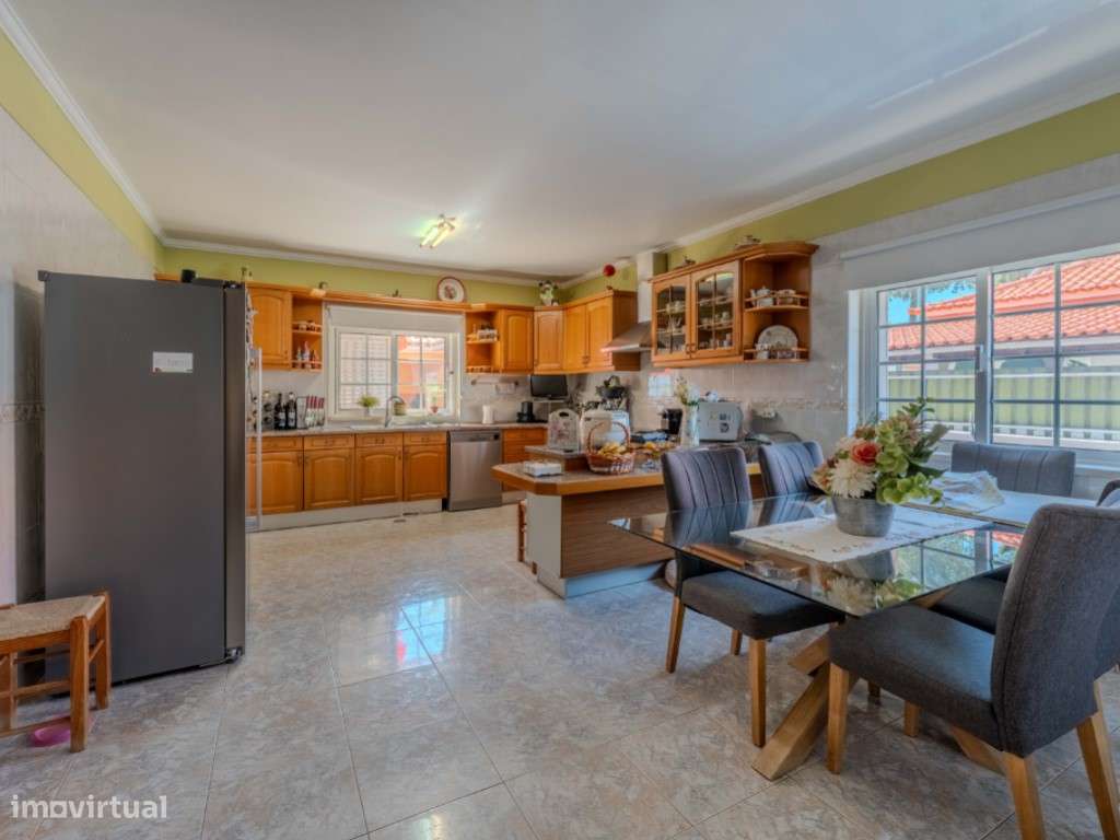 Moradia T5 - Viva com qualidade em Azeitão, a poucos minutos da Arr...-8