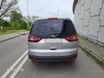 Ford Galaxy - 5