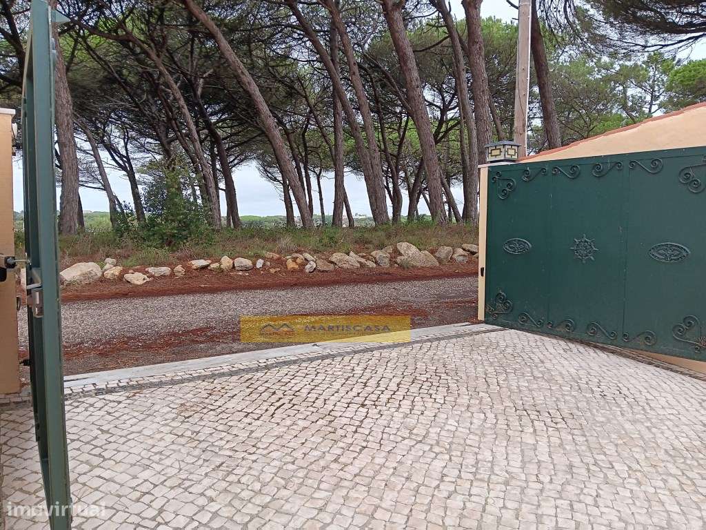 MORADIA DE LUXO V3 COM PISCINA e QUINTA- TERRUGEM-51