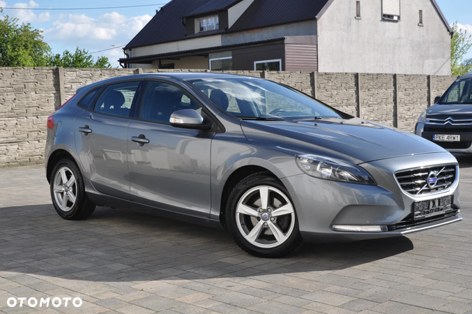 Volvo V40 - 4