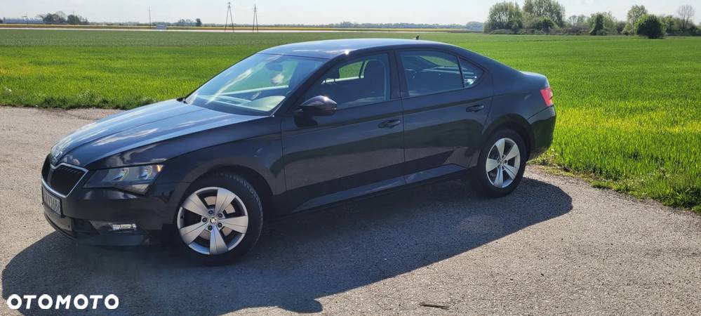 Skoda Superb 2.0 TDI Active - 2