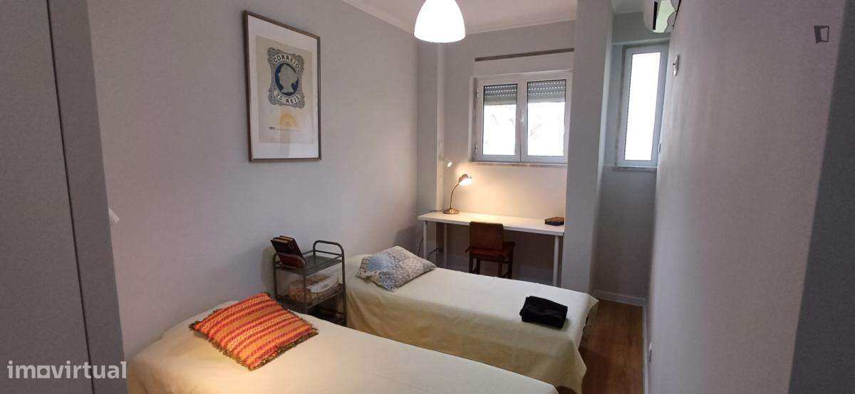Apartamento com 3 quartos - localizado em Amadora Lisbon - Grande imagem: 2/43