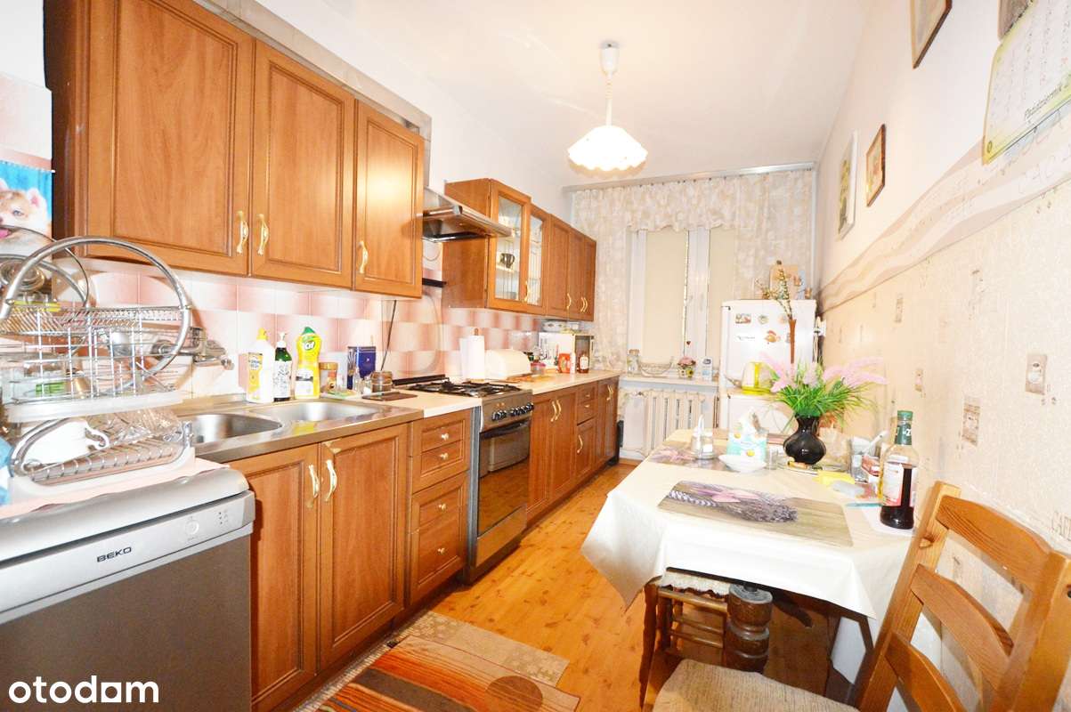 CENTRUM,5 min do Pl.Grunwaldzkiego-Rynku,ROZKŁADOWE,3pok,BALKON,1991 r-11