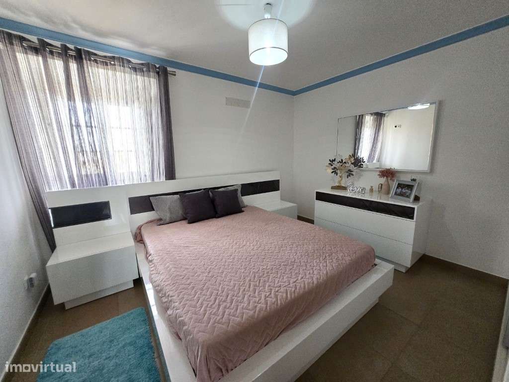Moradia T2 com 12.250 m² de Terreno junto à Praia Fluvial das Azenh...-16