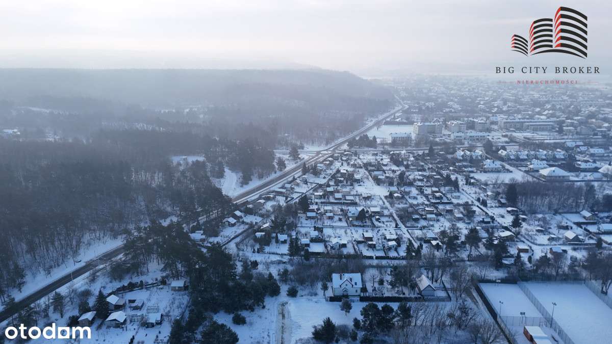 Rodzinny, funkcjonalny dom w dzielnicy Włostowice-2