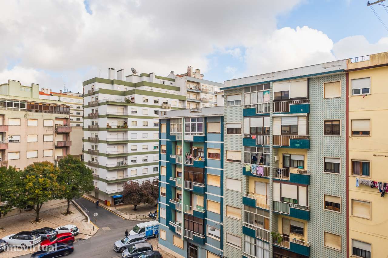 Apartamento T2 em Agualva-Cacém-19