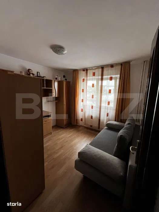 Apartament cu 3 camere, parter, zona Zamca - Imagine principală: 3/8