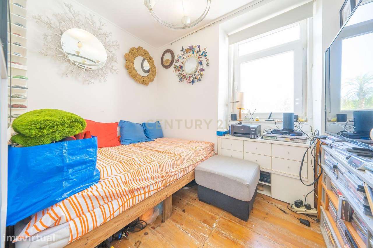 Apartamento com charme em Setúbal com uma vista soberba para o rio e t-16