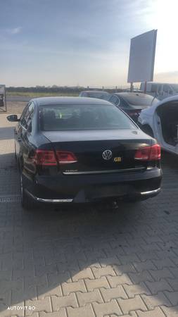 Dezmembram Volkswagen Passat B7 2.0 TDI an fabr. 2012 - 4