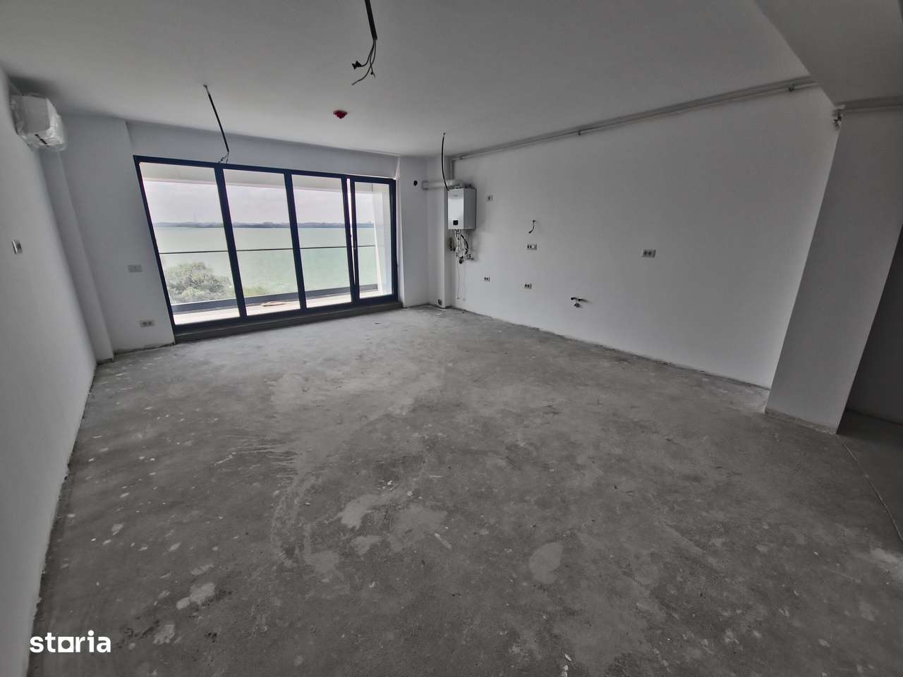 Private Lake Butoaie Mamaia studio vedere superbă la lac TVA inclus-4