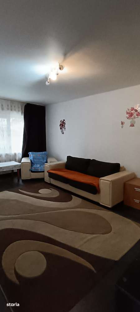Chirie / Apartament 3 camere Rogerius et 2 / mobilat / utilat - Imagine principală: 2/8