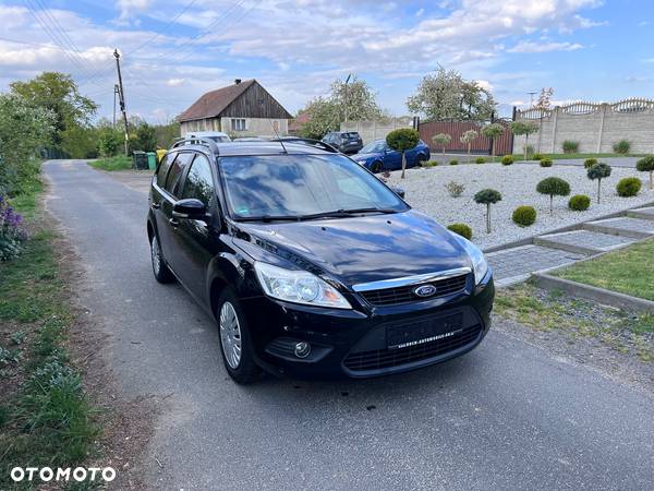 Ford Focus 1.8 Black Magic - 4