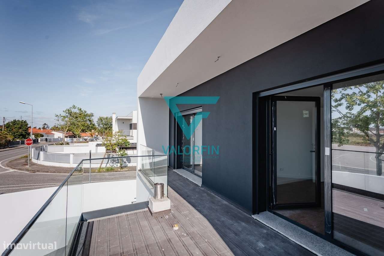 MoradiaT4 NOVA | Barosa - Leiria-39